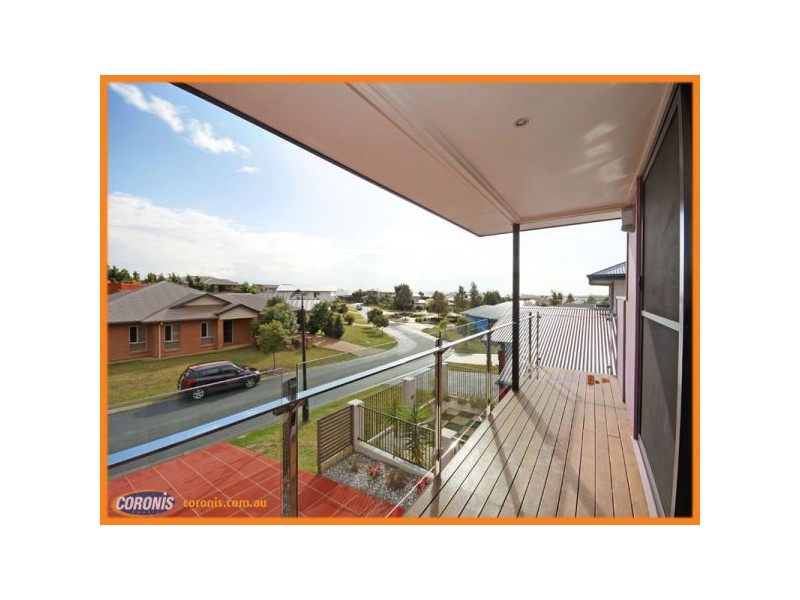 8 Forrestal Circuit, North Lakes QLD 4509