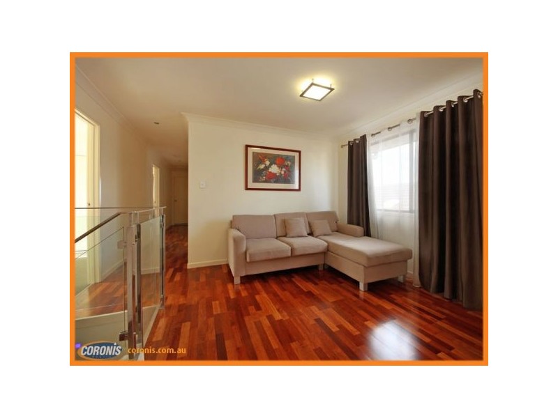 8 Forrestal Circuit, North Lakes QLD 4509