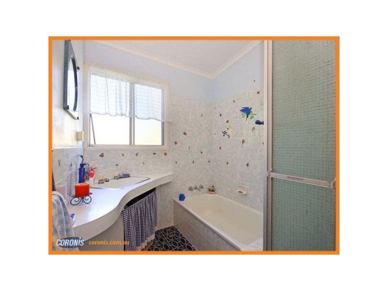 8 Greenore Street, Bracken Ridge QLD 4017