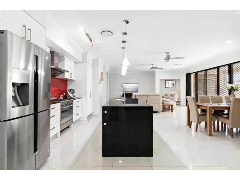 28 Heatherdale Drive, Upper Coomera QLD 4209