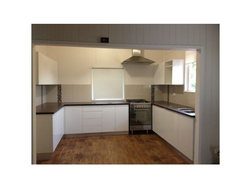 33 Henchman Street, Nundah QLD 4012