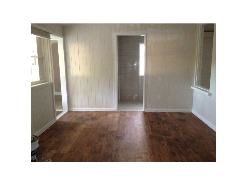 33 Henchman Street, Nundah QLD 4012