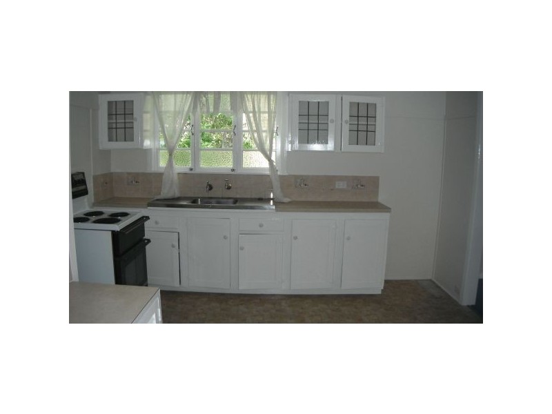 2 Araluen Street, Kedron QLD 4031