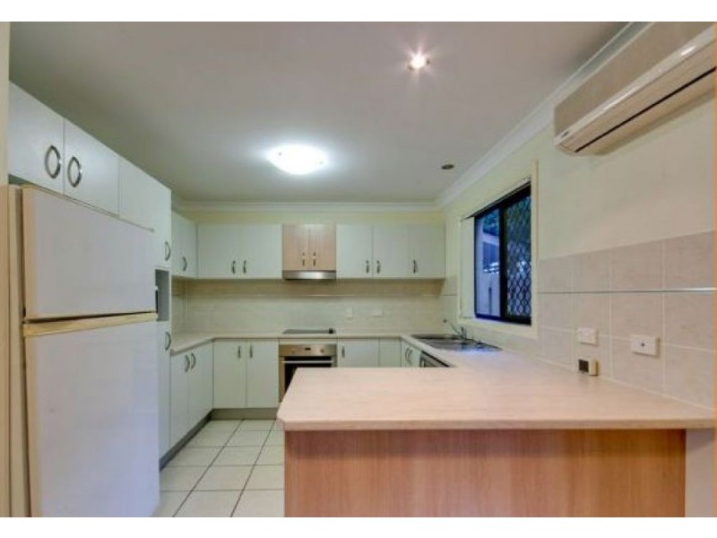 2/22 Kingsmill Street, Chermside QLD 4032