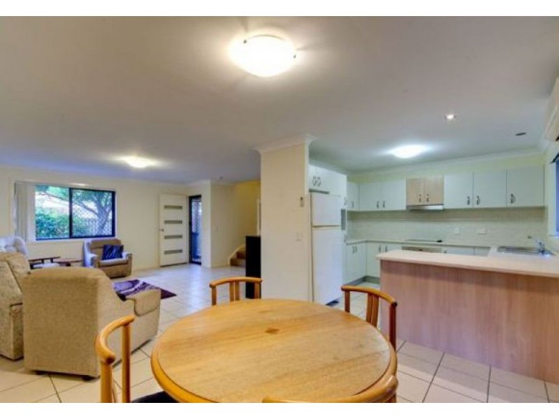 2/22 Kingsmill Street, Chermside QLD 4032