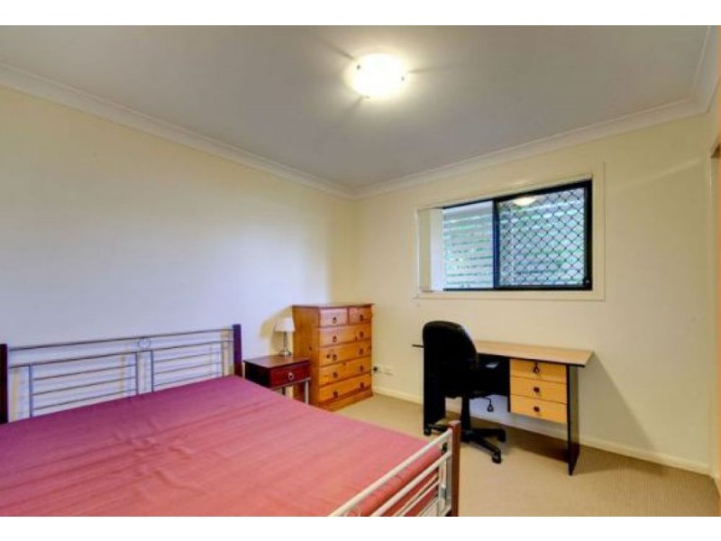 2/22 Kingsmill Street, Chermside QLD 4032