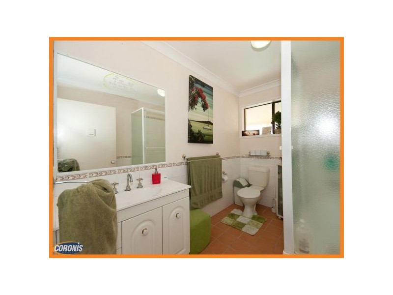 5 Fairlane Street, Chermside West QLD 4032