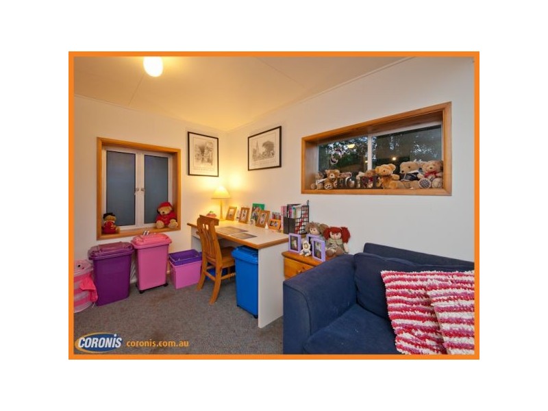 3 Gilloway Court, The Gap QLD 4061