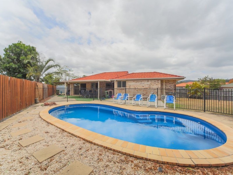 2 Dean Court, Upper Coomera QLD 4209