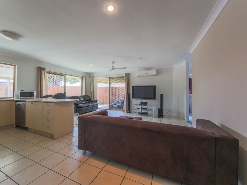 2 Dean Court, Upper Coomera QLD 4209