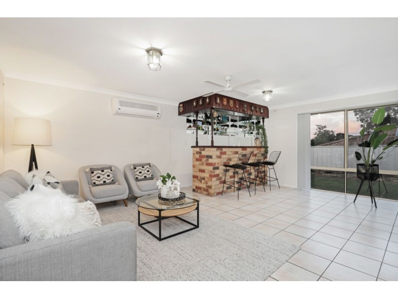 265 Upper Kedron Road, Ferny Grove QLD 4055