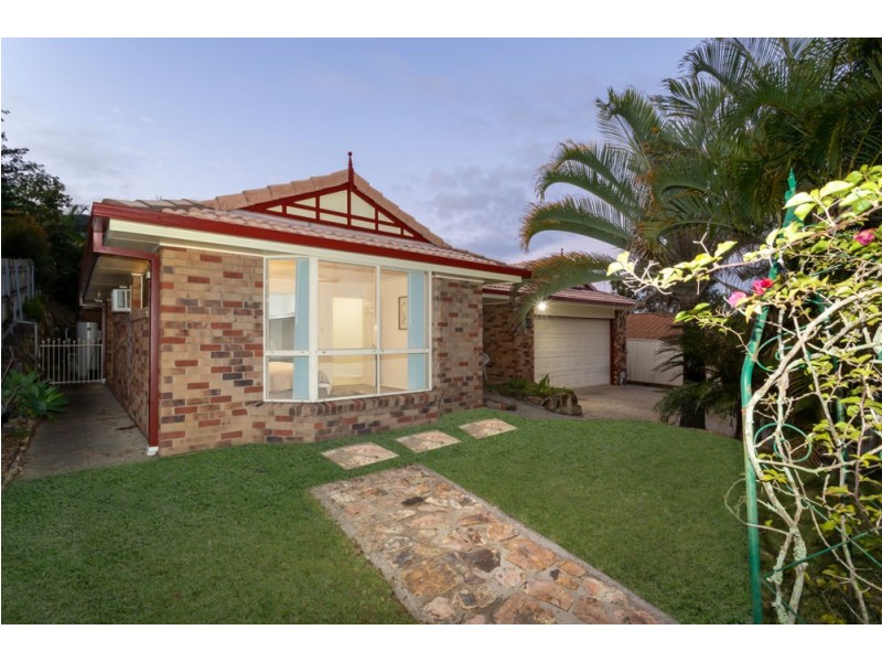 265 Upper Kedron Road, Ferny Grove QLD 4055