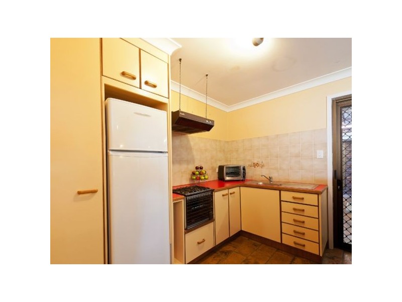 9 Spruce Street, Loganlea QLD 4131