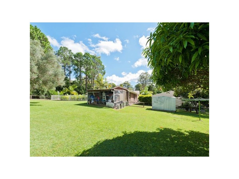 9 Spruce Street, Loganlea QLD 4131
