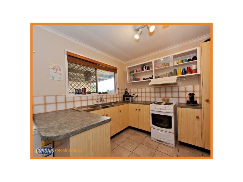 9 Dunblane Drive, Boronia Heights QLD 4124