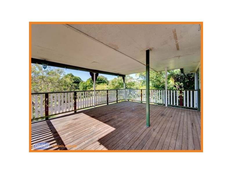 50 Leslie Street, Arana Hills QLD 4054