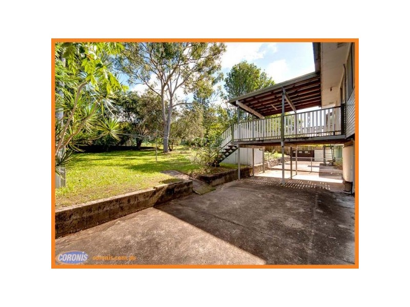 50 Leslie Street, Arana Hills QLD 4054