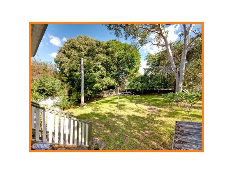 50 Leslie Street, Arana Hills QLD 4054