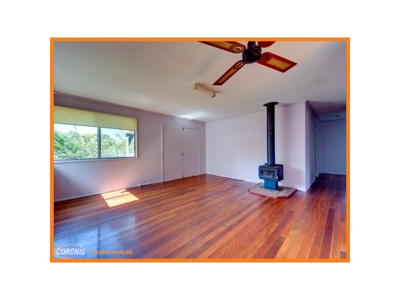 50 Leslie Street, Arana Hills QLD 4054