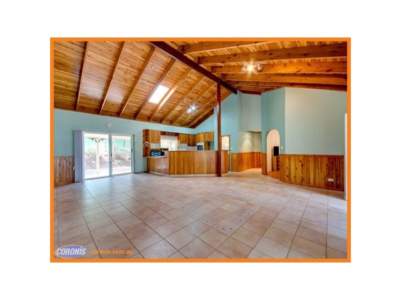 11 Mercedes Street, Joyner QLD 4500