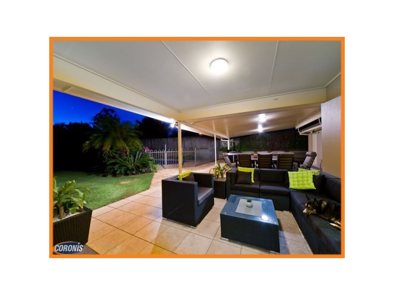 19 Chelsea Crescent, Bridgeman Downs QLD 4035