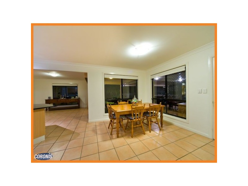 19 Chelsea Crescent, Bridgeman Downs QLD 4035
