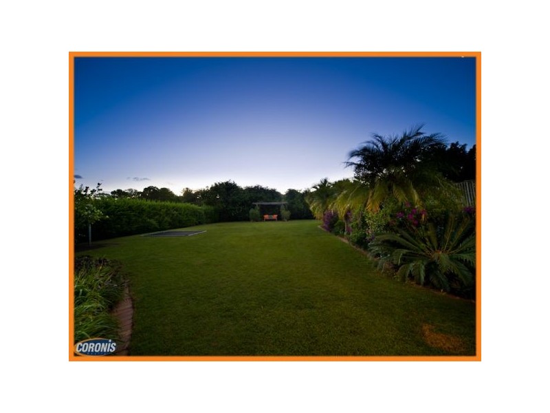 19 Chelsea Crescent, Bridgeman Downs QLD 4035