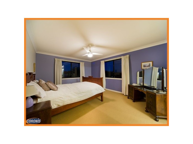 19 Chelsea Crescent, Bridgeman Downs QLD 4035