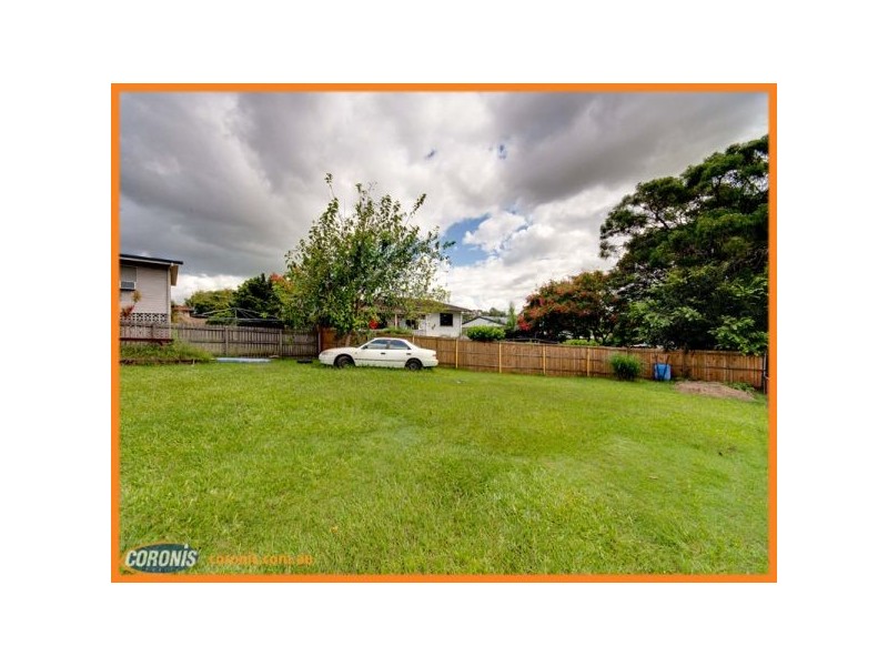 26 Bramcote Street, Chermside West QLD 4032