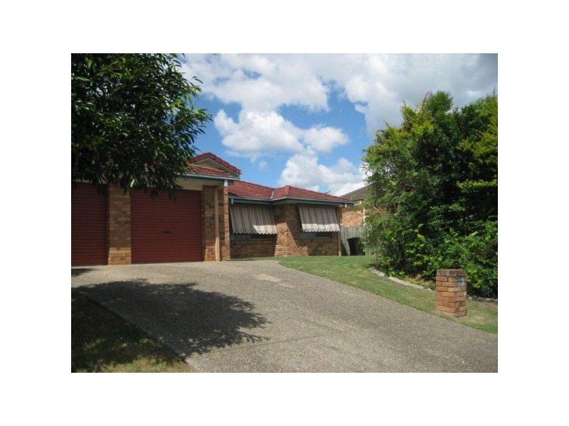 15 Pembridge Place, Carindale QLD 4152