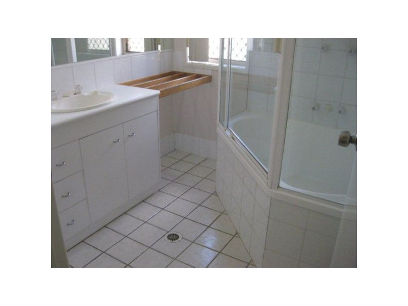 15 Pembridge Place, Carindale QLD 4152