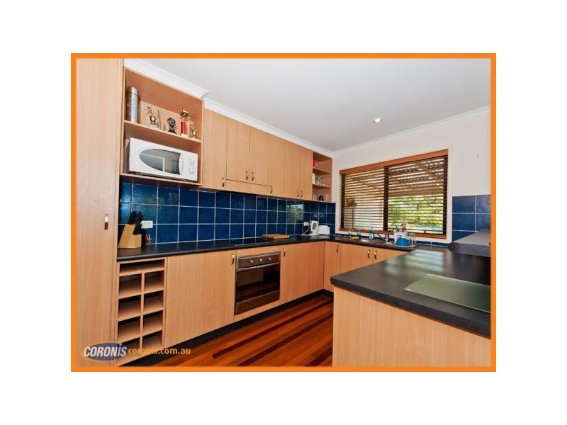 215 Wondall Road, Wynnum West QLD 4178
