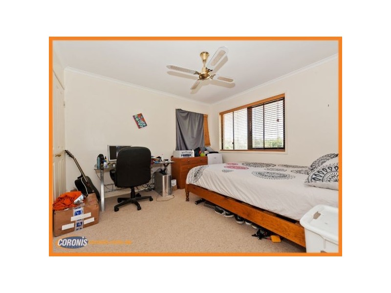 215 Wondall Road, Wynnum West QLD 4178