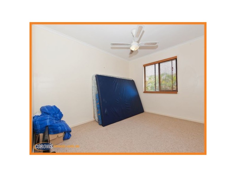 215 Wondall Road, Wynnum West QLD 4178