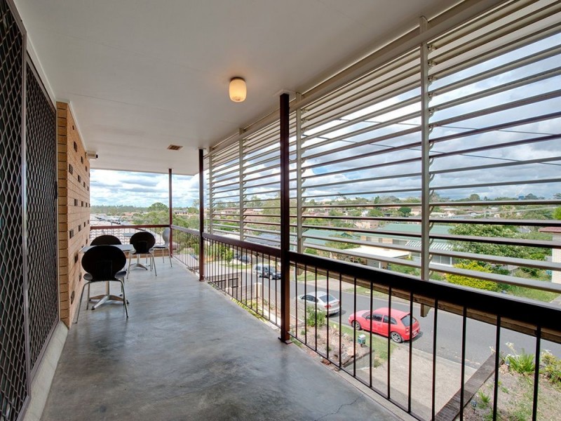 34 Amsterdam St, Wishart QLD 4122