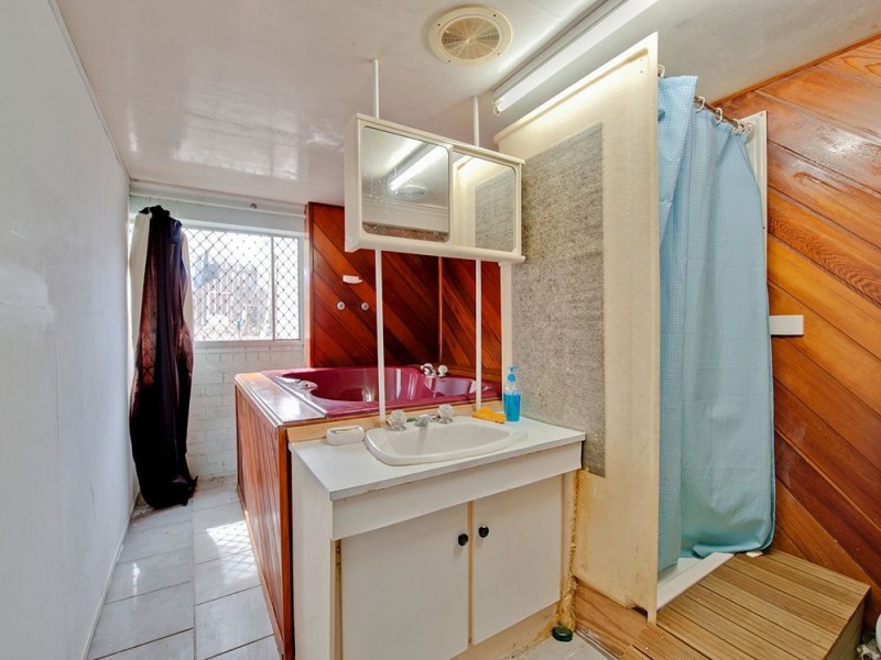 34 Amsterdam St, Wishart QLD 4122