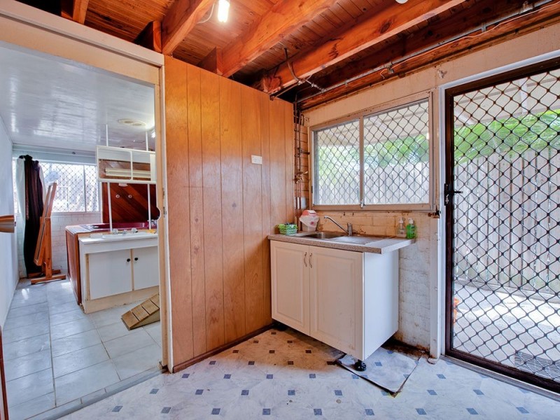 34 Amsterdam St, Wishart QLD 4122