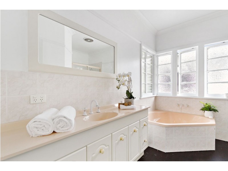 21 Buddina Street, Stafford QLD 4053