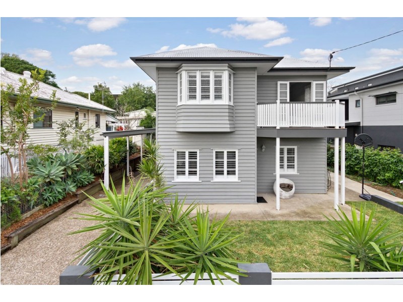 21 Buddina Street, Stafford QLD 4053