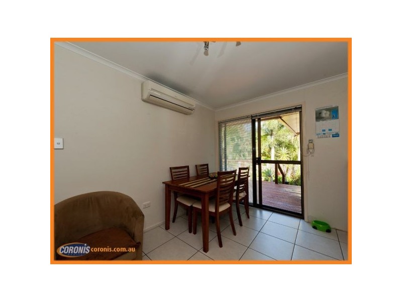 3 Woodside Place, Helensvale QLD 4212