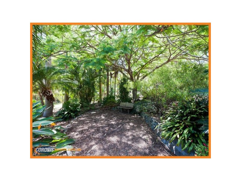 3 Woodside Place, Helensvale QLD 4212