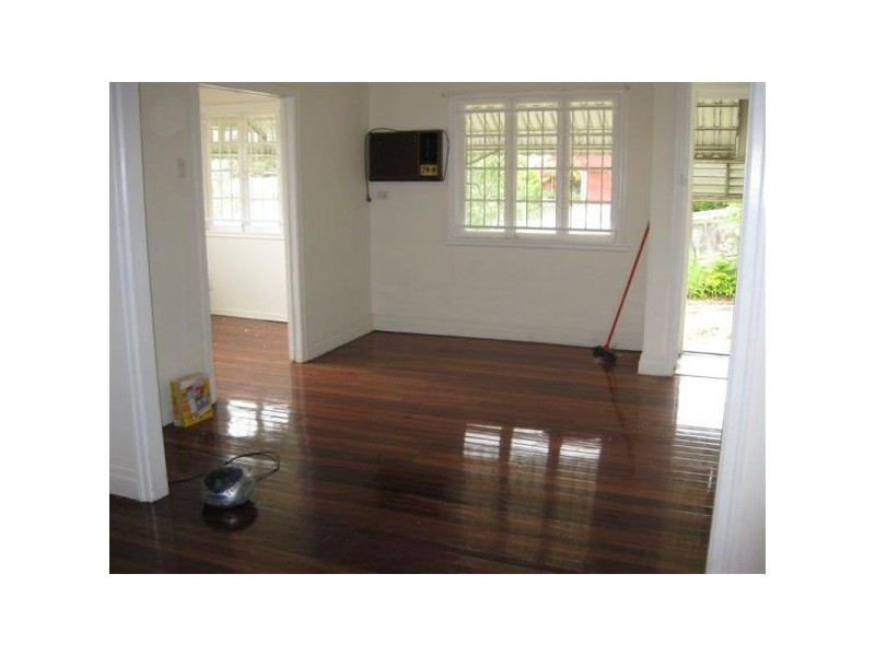 117 Appleby Road, Stafford Heights QLD 4053