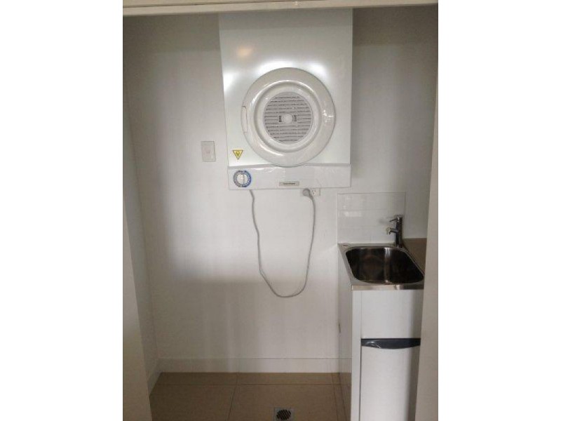 220/20 Egmont Street, Sherwood QLD 4075