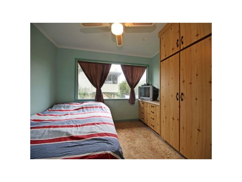 19 Crest Street, Kallangur QLD 4503