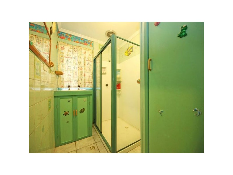 19 Crest Street, Kallangur QLD 4503