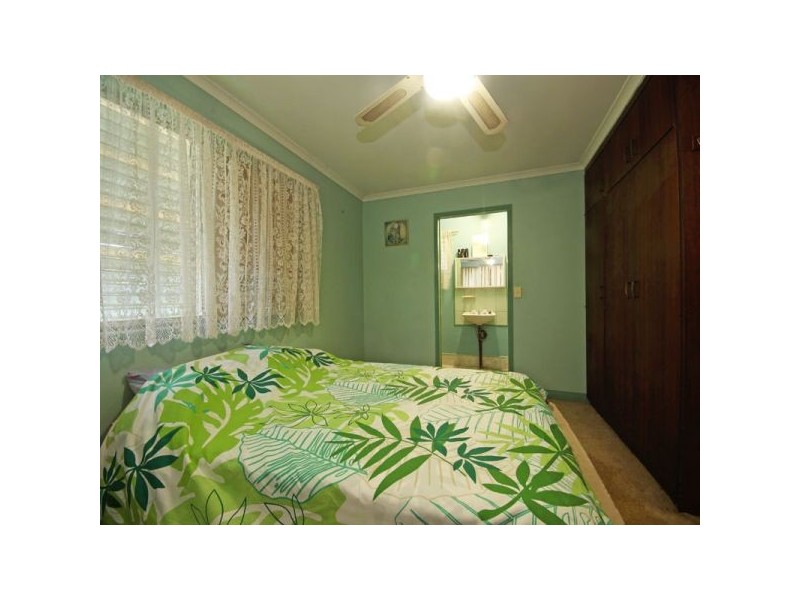 19 Crest Street, Kallangur QLD 4503