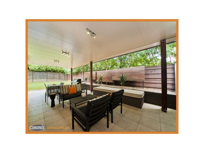 27 Sunset Place, Mcdowall QLD 4053