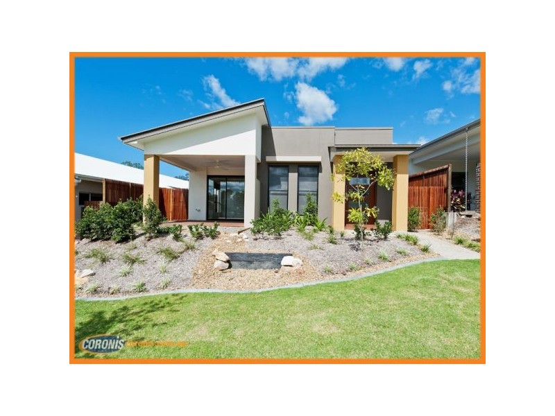 8 Halifax Circuit, Pimpama QLD 4209