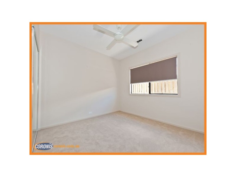 8 Halifax Circuit, Pimpama QLD 4209