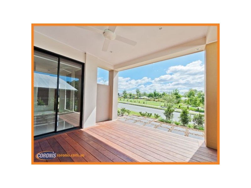 8 Halifax Circuit, Pimpama QLD 4209